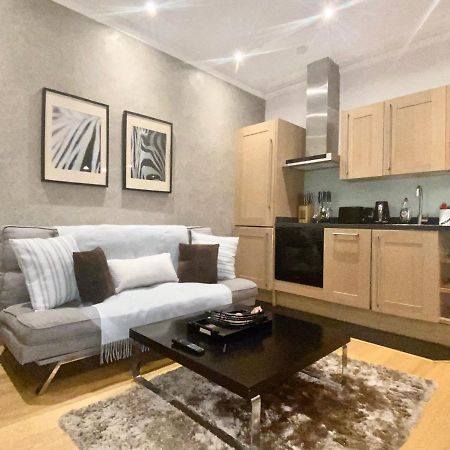 Luxury Apartment In Central London, Mida Vale Kültér fotó